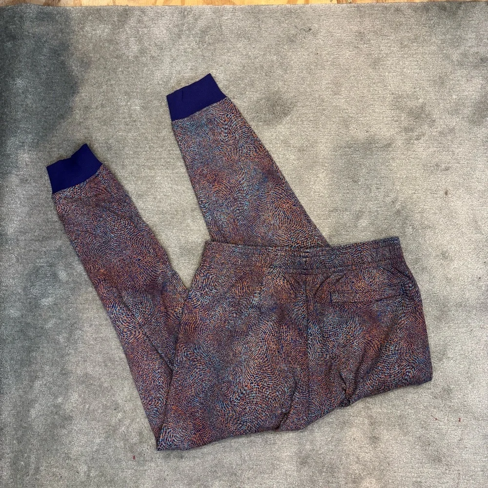 Under Armour Multicolor Patterned Joggers with Blue Accents - Picture 2 of 10